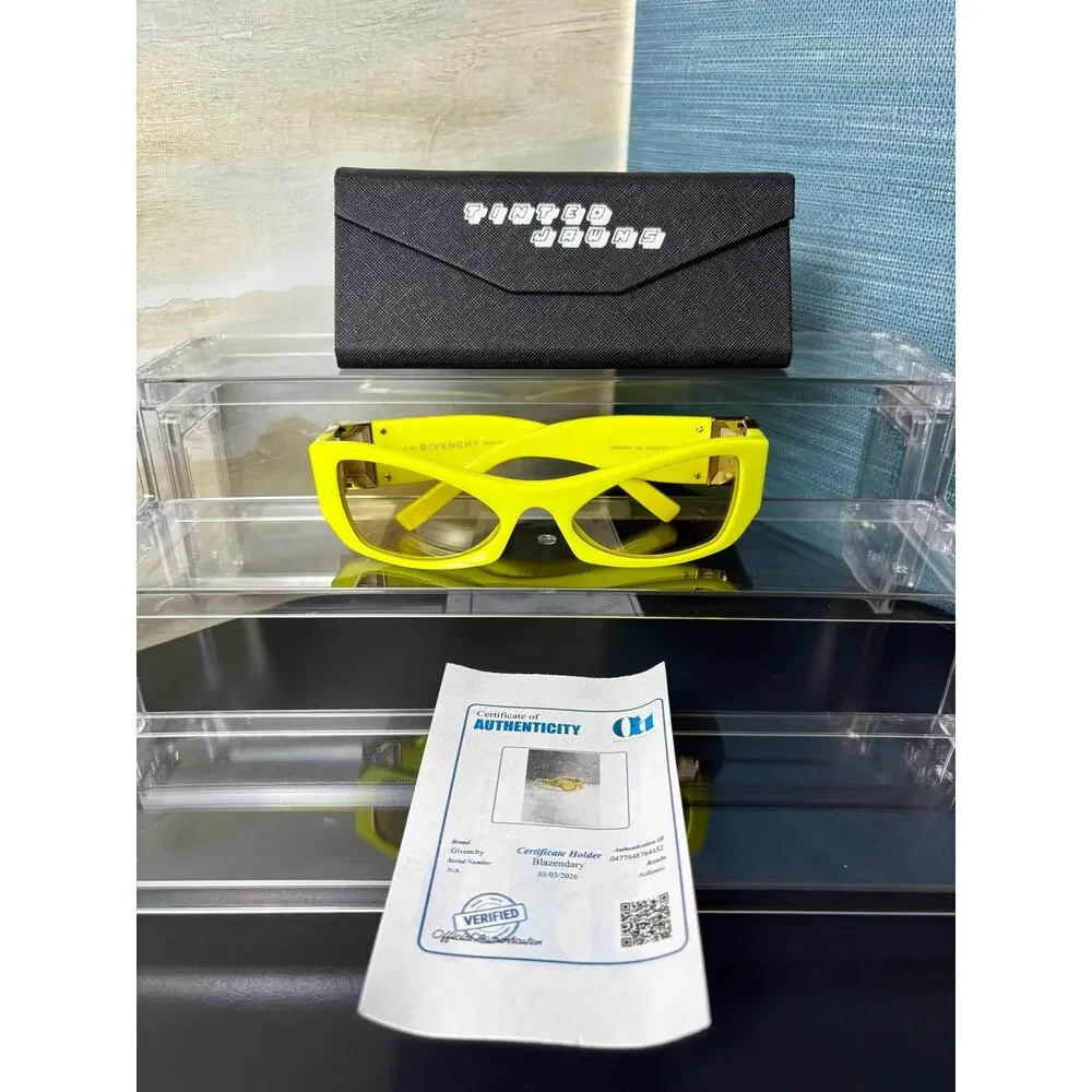 Givenchy - Style GV400791 Sunglasses Yellow - With C.O.A.